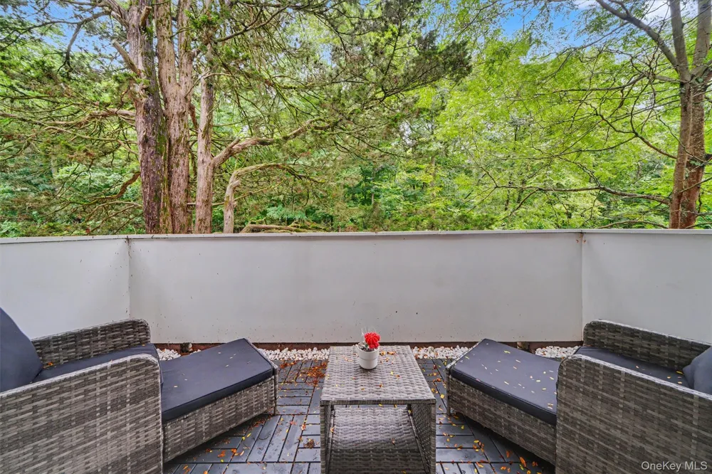 321 Tallwood Drive Hartsdale, NY 10530