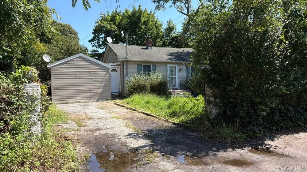 448 Revilo Avenue Shirley, NY 11967