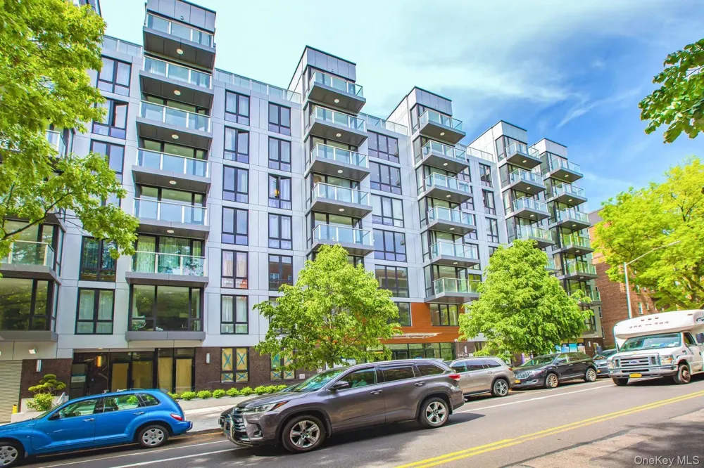 14427 Sanford Avenue #3J Flushing, NY 11355