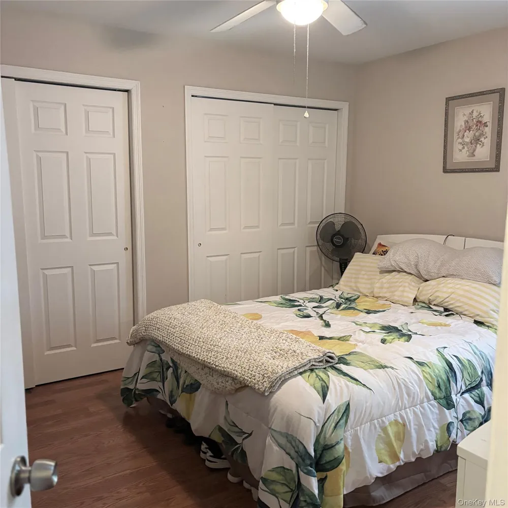 109 Crestwood Drive Shirley, NY 11967