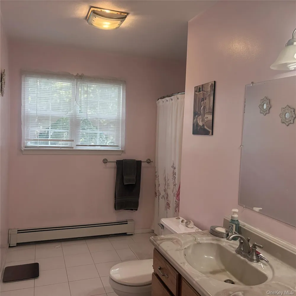 109 Crestwood Drive Shirley, NY 11967