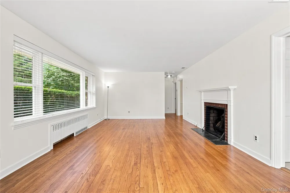 58 S Ketcham Avenue Amityville, NY 11701