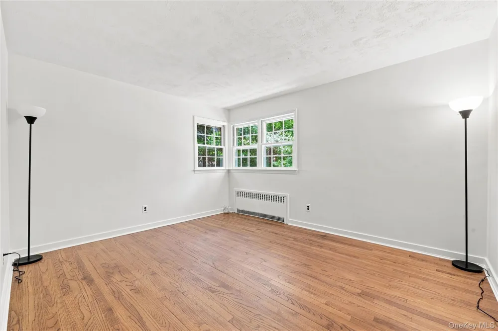 58 S Ketcham Avenue Amityville, NY 11701