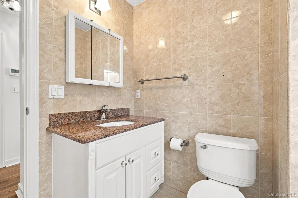 58 S Ketcham Avenue Amityville, NY 11701