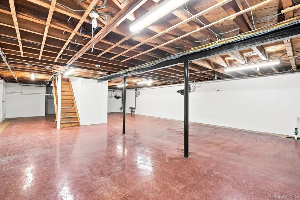 58 S Ketcham Avenue Amityville, NY 11701