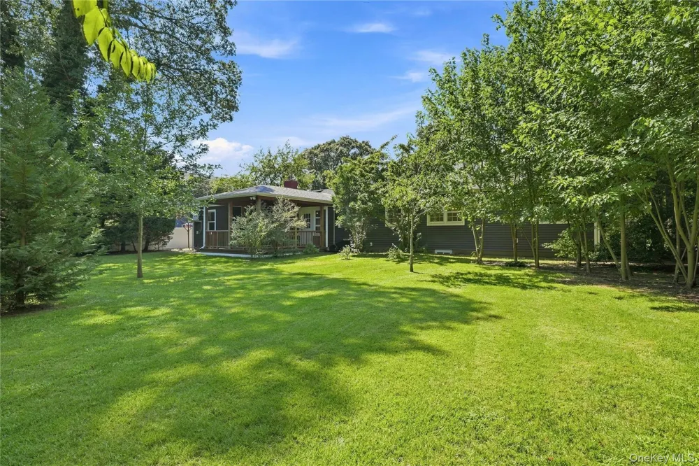 58 S Ketcham Avenue Amityville, NY 11701