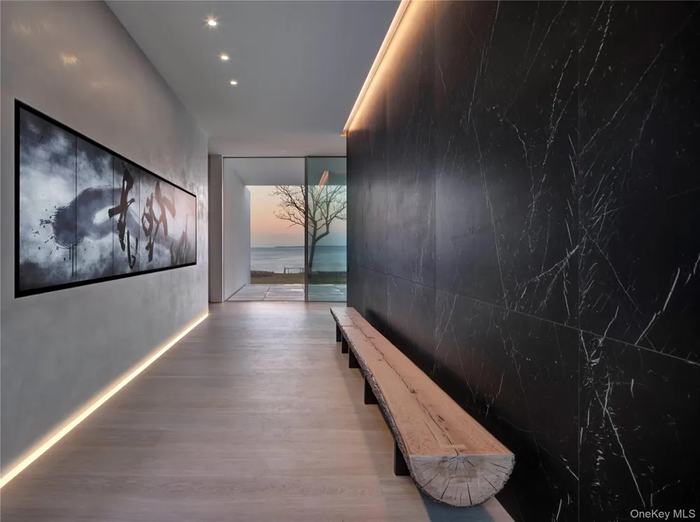 20 & 22 Hedges Banks Drive East Hampton, NY 11937