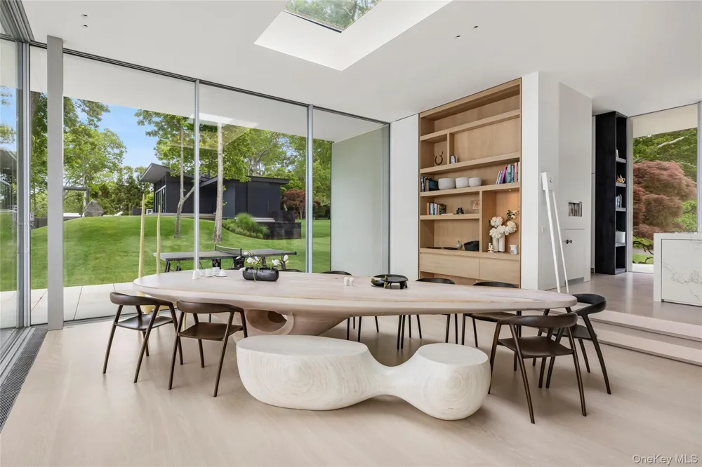 20 & 22 Hedges Banks Drive East Hampton, NY 11937