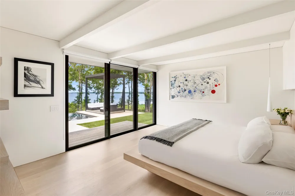 20 & 22 Hedges Banks Drive East Hampton, NY 11937