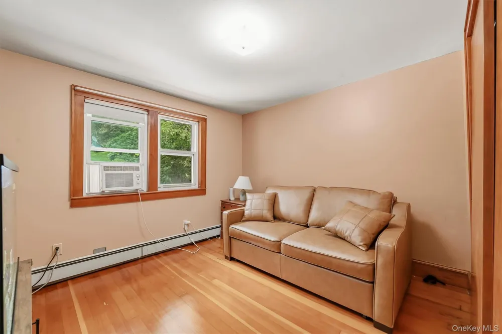 328 Big Island Road Florida, NY 10921