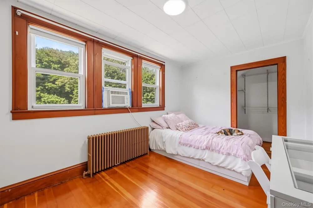 328 Big Island Road Florida, NY 10921