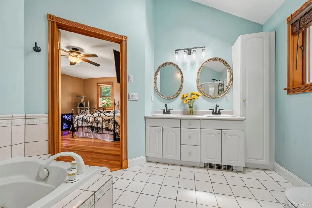 328 Big Island Road Florida, NY 10921