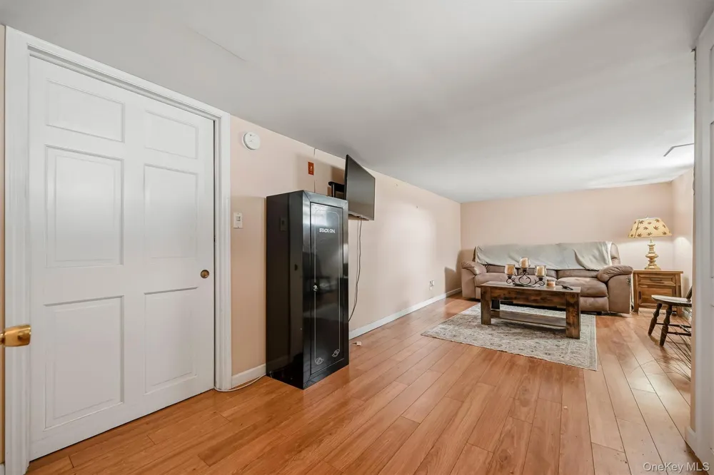 328 Big Island Road Florida, NY 10921