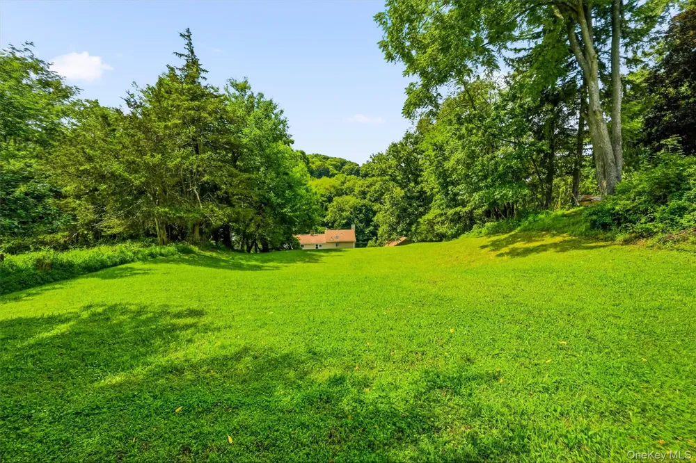 328 Big Island Road Florida, NY 10921