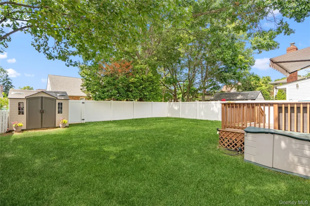 10 Alliance Street Valley Stream, NY 11580