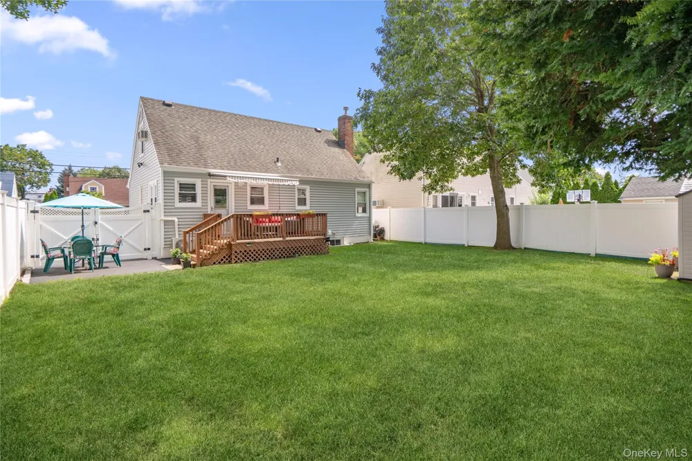 10 Alliance Street Valley Stream, NY 11580