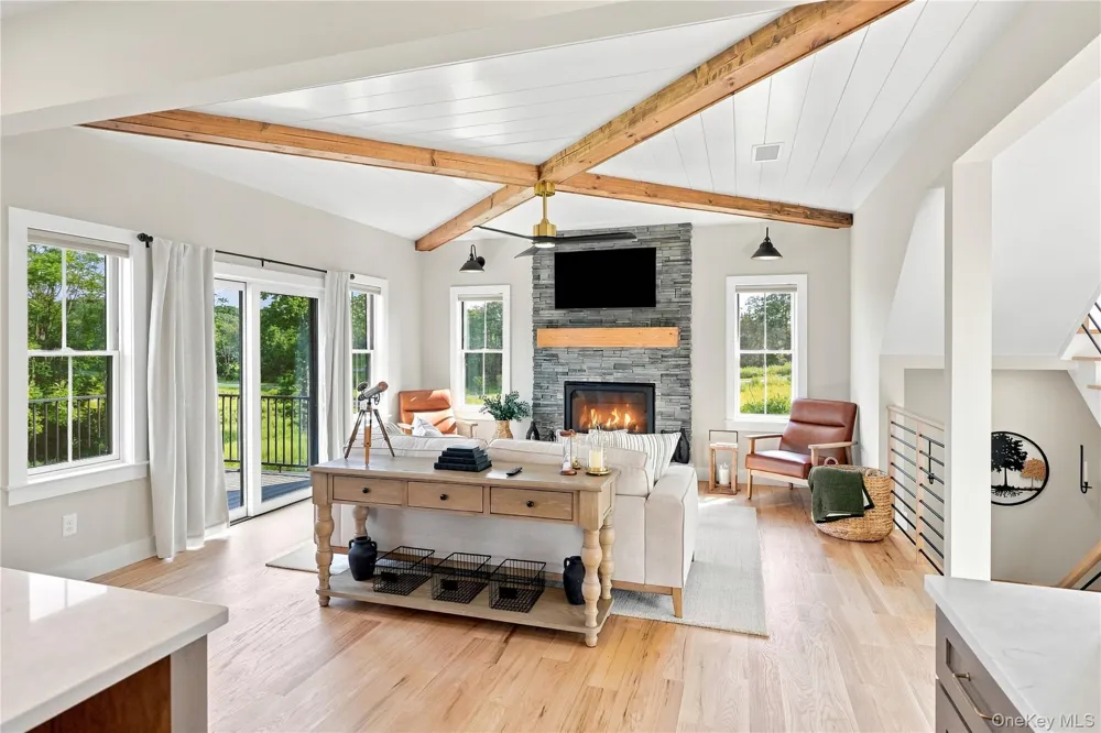 12 Azalea Lane Slate Hill, NY 10973