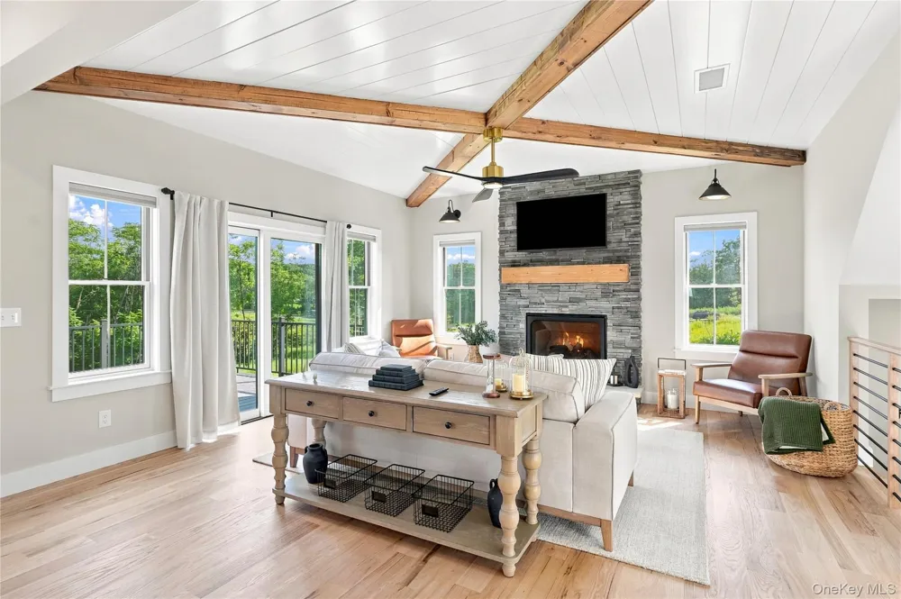 12 Azalea Lane Slate Hill, NY 10973