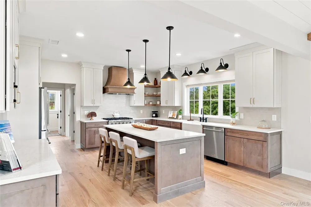 12 Azalea Lane Slate Hill, NY 10973