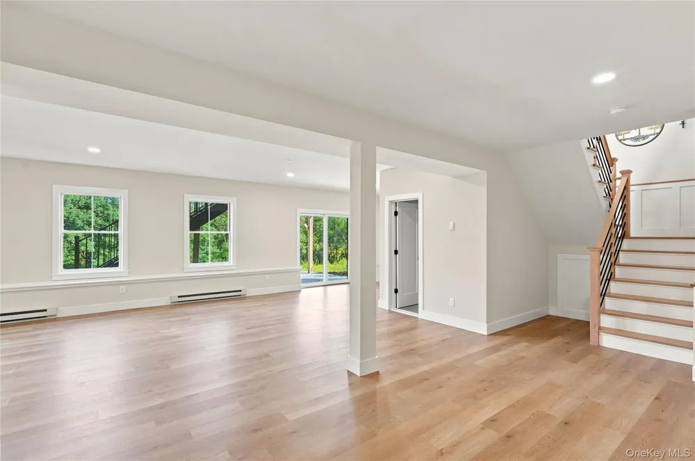 12 Azalea Lane Slate Hill, NY 10973