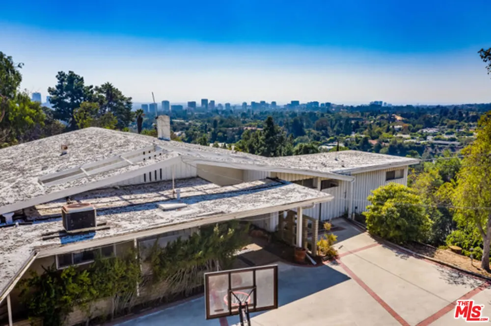 9926 Beverly Grove Drive Los Angeles, CA 90210