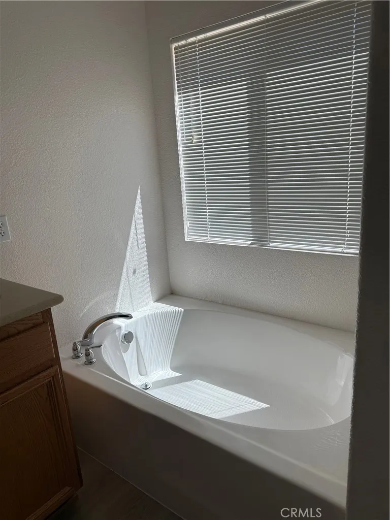 7426 Via Real Yucca Valley, CA 92284
