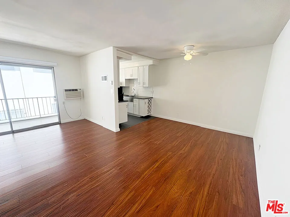 1026 Genesee Avenue #9 Los Angeles, CA 90048