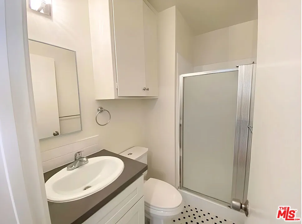 1026 Genesee Avenue #9 Los Angeles, CA 90048