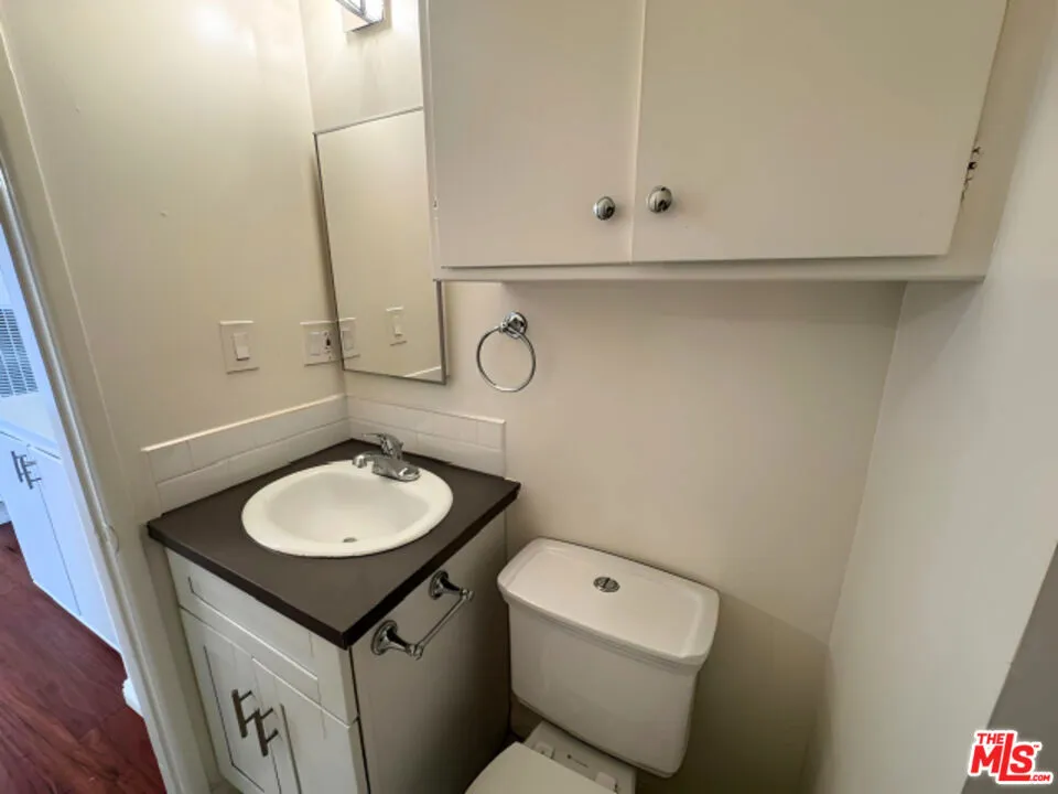 1026 Genesee Avenue #9 Los Angeles, CA 90048