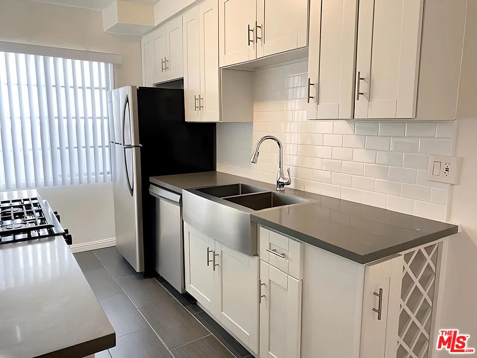 1026 Genesee Avenue #9 Los Angeles, CA 90048