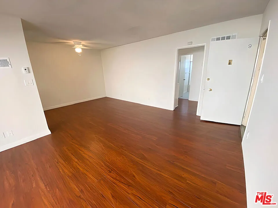 1026 Genesee Avenue #9 Los Angeles, CA 90048