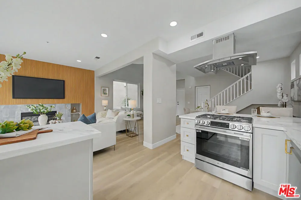 13426 Ashbury Court La Mirada, CA 90638