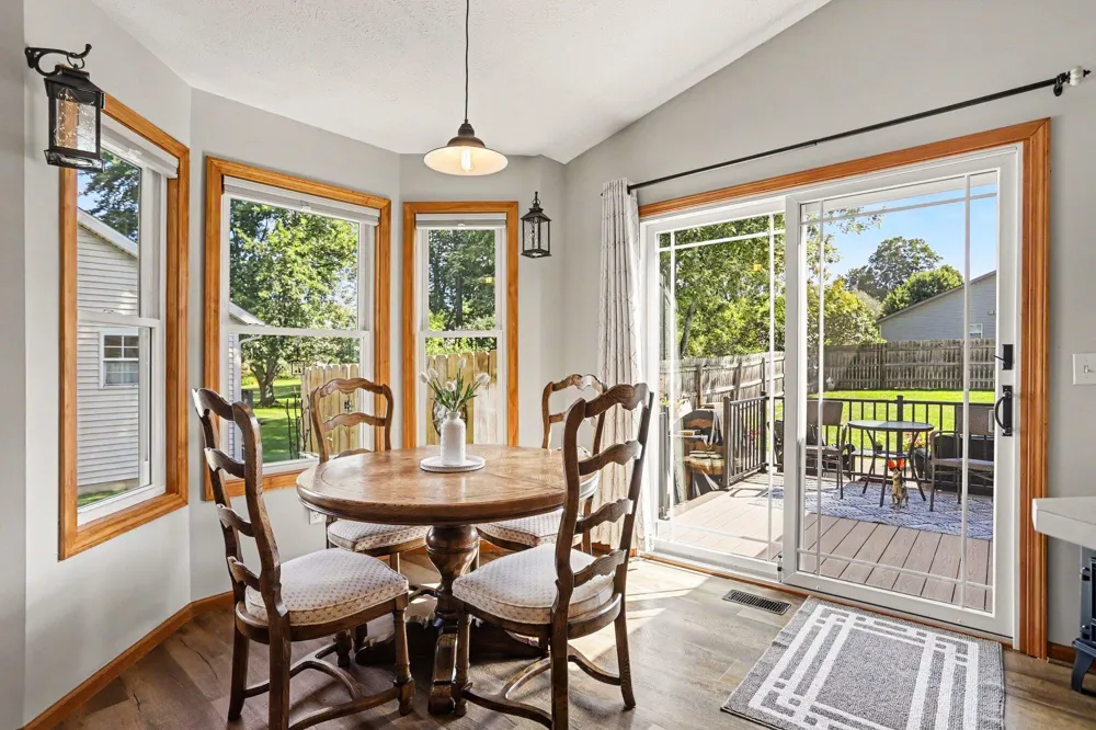 4344 Sweet Cherry Lane Kalamazoo, MI 49004