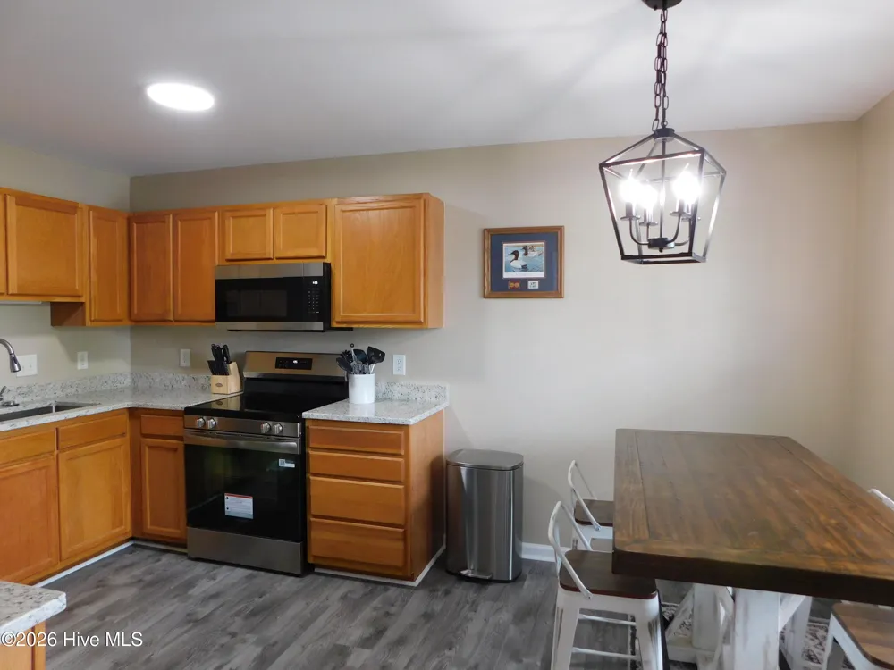 902 Courtyard E Beaufort, NC 28516