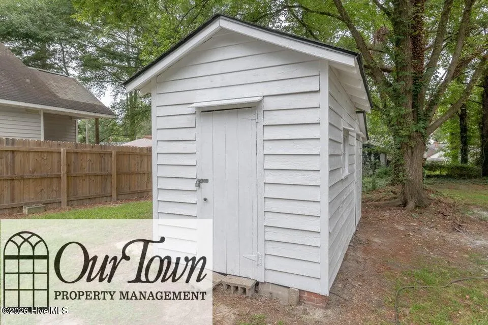 606 Clark Avenue NE Wilson, NC 27893