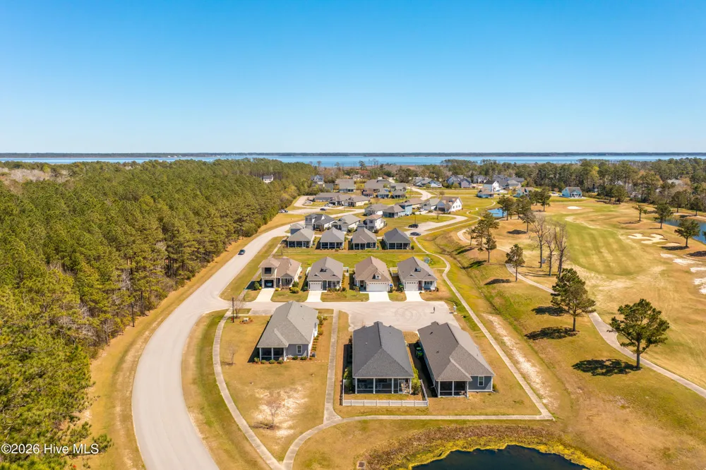 105 Winters Rest Road Beaufort, NC 28516