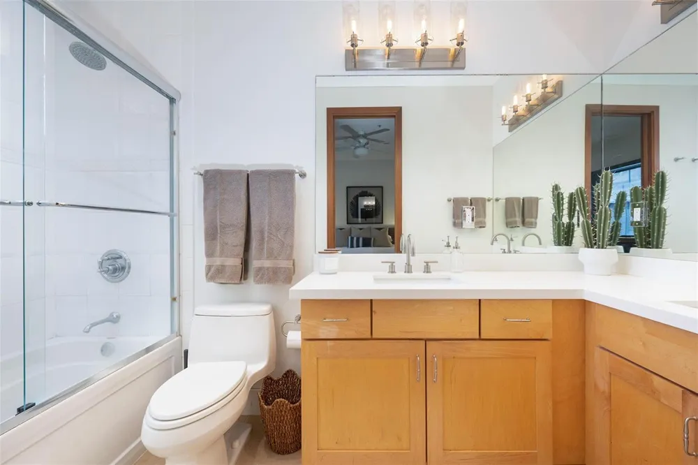 540 NE 7TH AVENUE #1 Fort Lauderdale, FL 33301