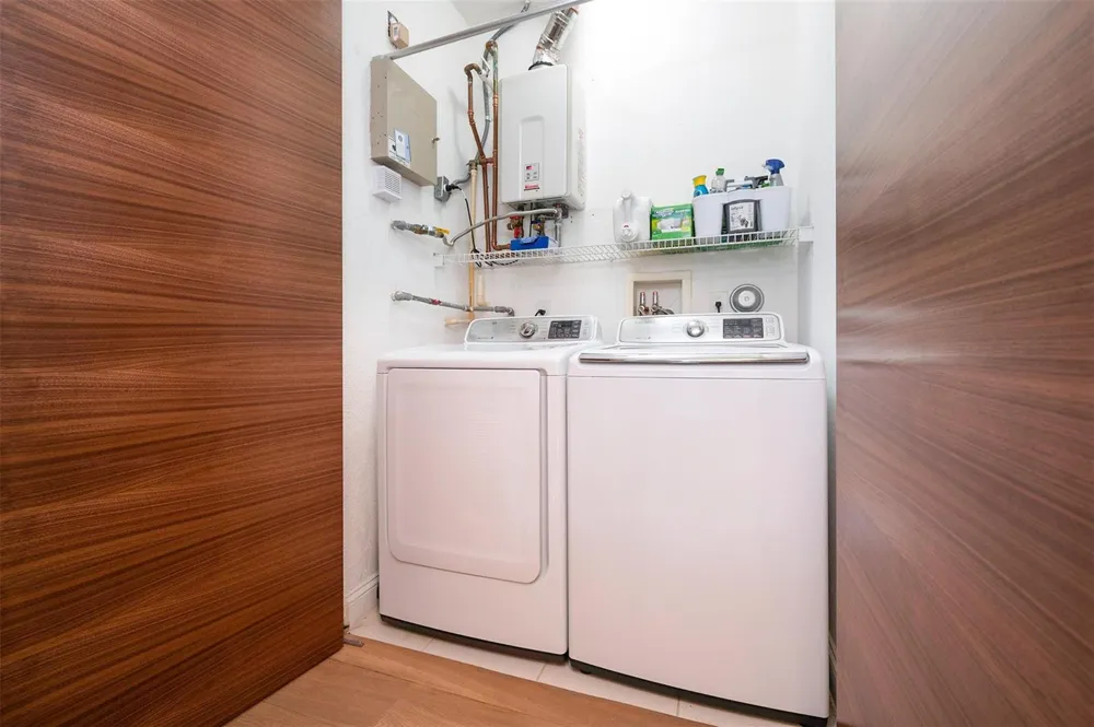 540 NE 7TH AVENUE #1 Fort Lauderdale, FL 33301