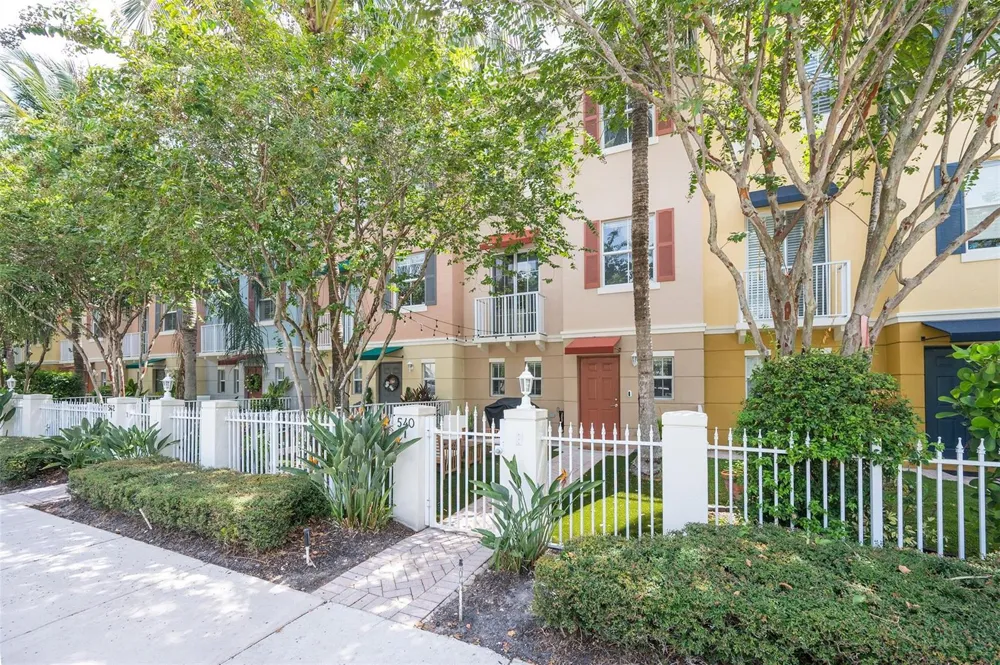 540 NE 7TH AVENUE #1 Fort Lauderdale, FL 33301