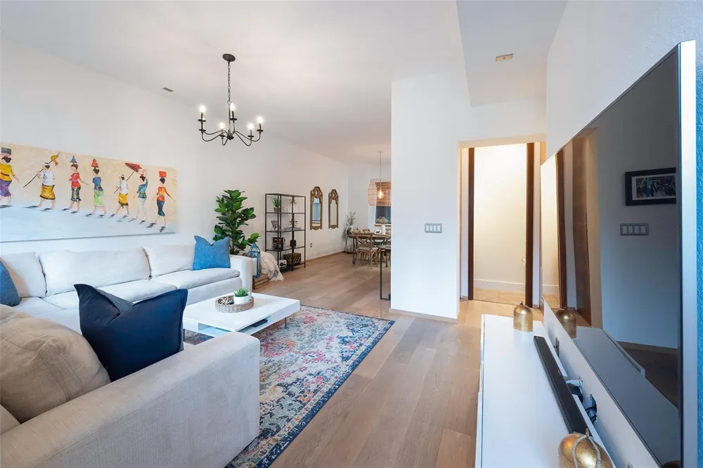 540 NE 7TH AVENUE #1 Fort Lauderdale, FL 33301