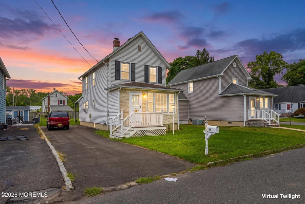 44 John Street Helmetta, NJ 08828