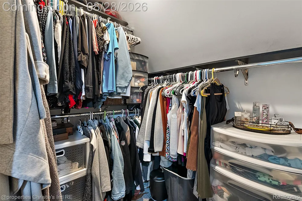 3034 Ferris Avenue Royal Oak City, MI 48073