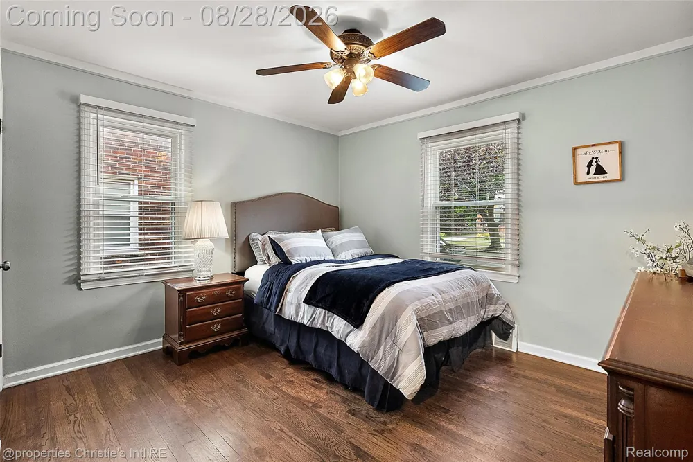 3034 Ferris Avenue Royal Oak City, MI 48073