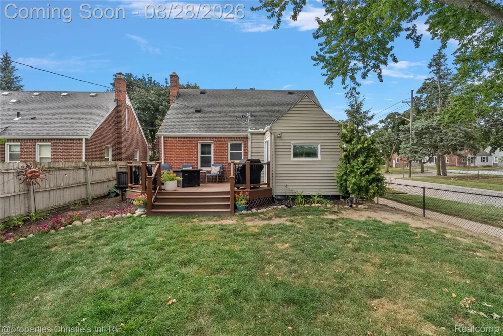 3034 Ferris Avenue Royal Oak City, MI 48073