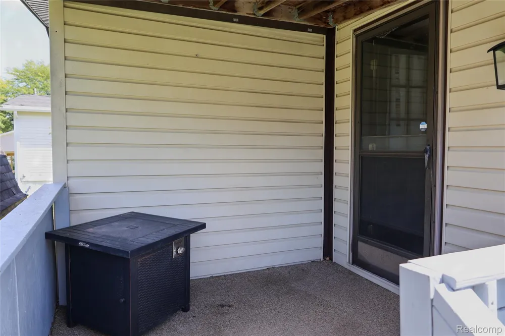 178 Maple Run Ln Mason City, MI 48854