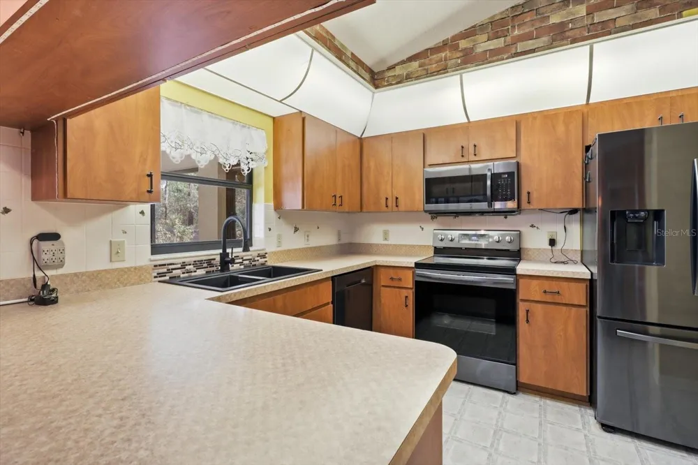 9306 ATHENS DRIVE Citrus Springs, FL 34433
