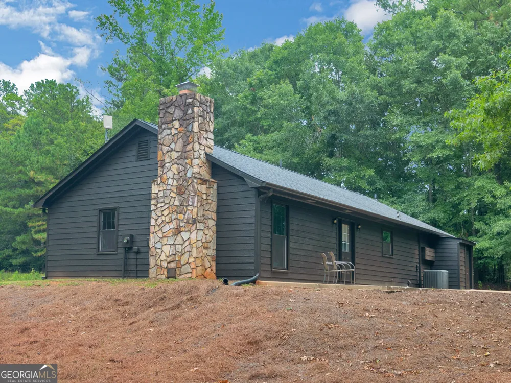 1301 Marshall Store RD Watkinsville, GA 30677