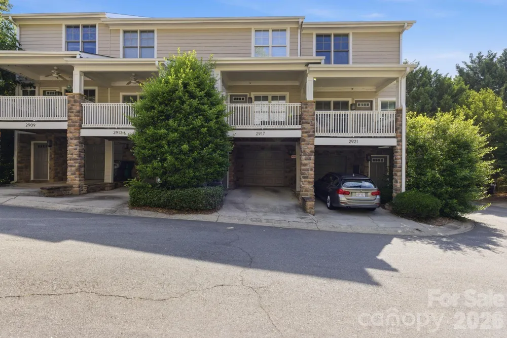 2917 Craftsman Lane Charlotte, NC 28204