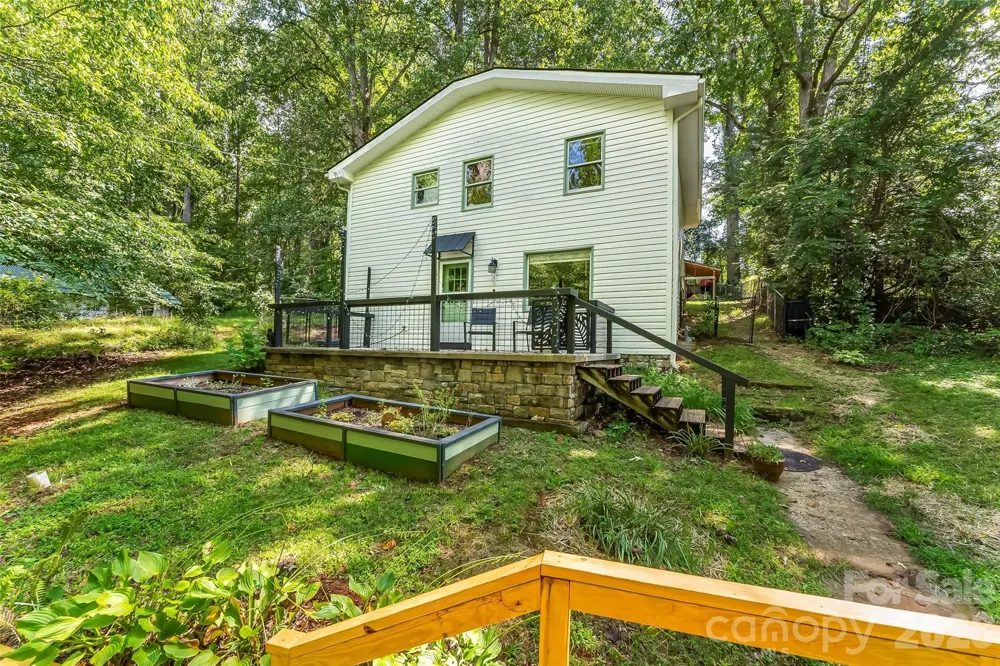 141 Silversteen Drive Brevard, NC 28712