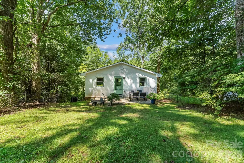 141 Silversteen Drive Brevard, NC 28712
